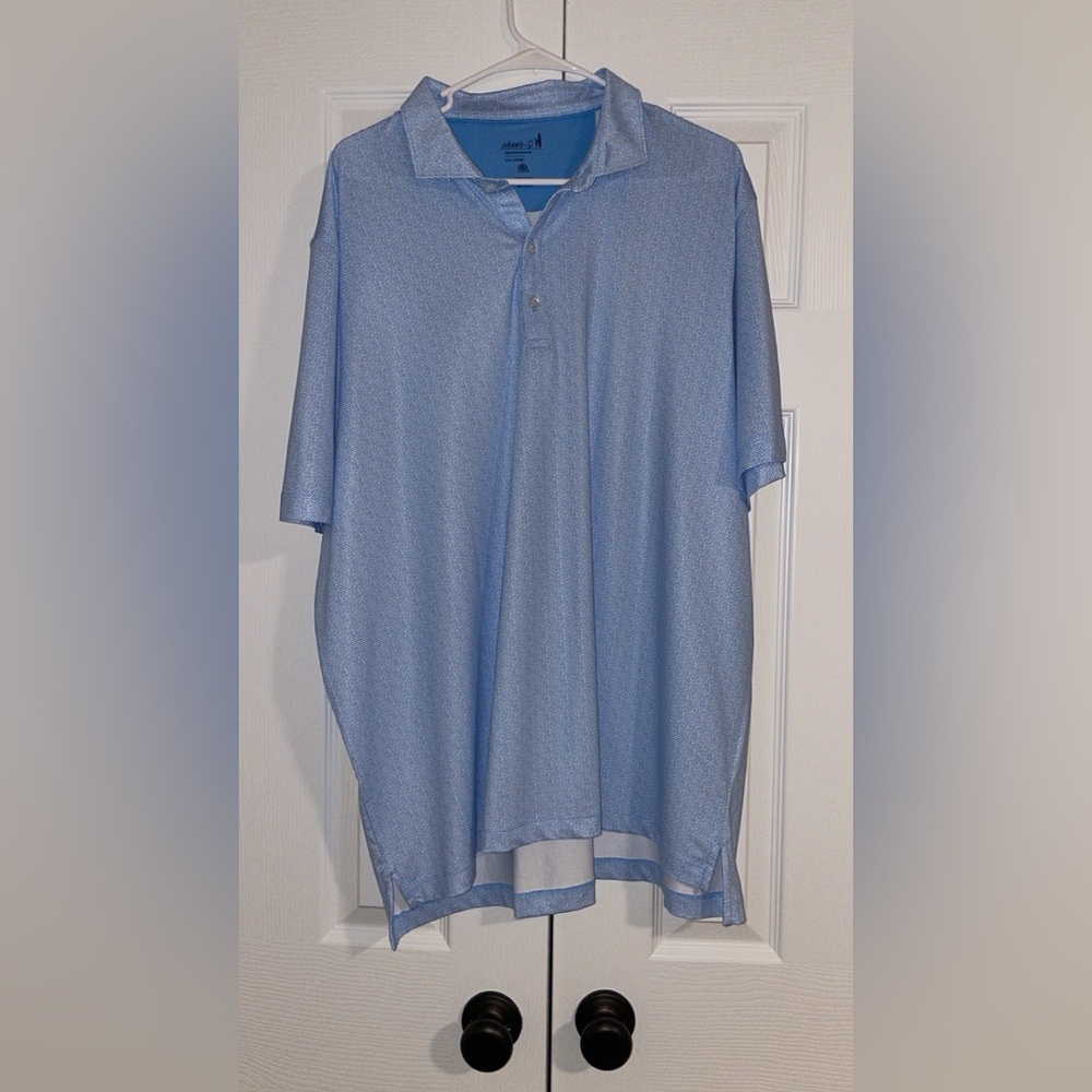 Brand New Johnnie O’s collared shirt